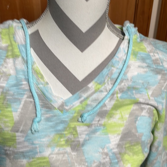 Exertek athletic long sleeve shirt - Picture 2 of 5